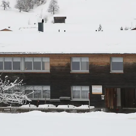 Fuchsbau Au (Vorarlberg)
